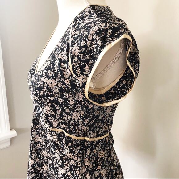 Rebecca Taylor Silk Floral Top with Cut-Outs - Picture 5 of 7